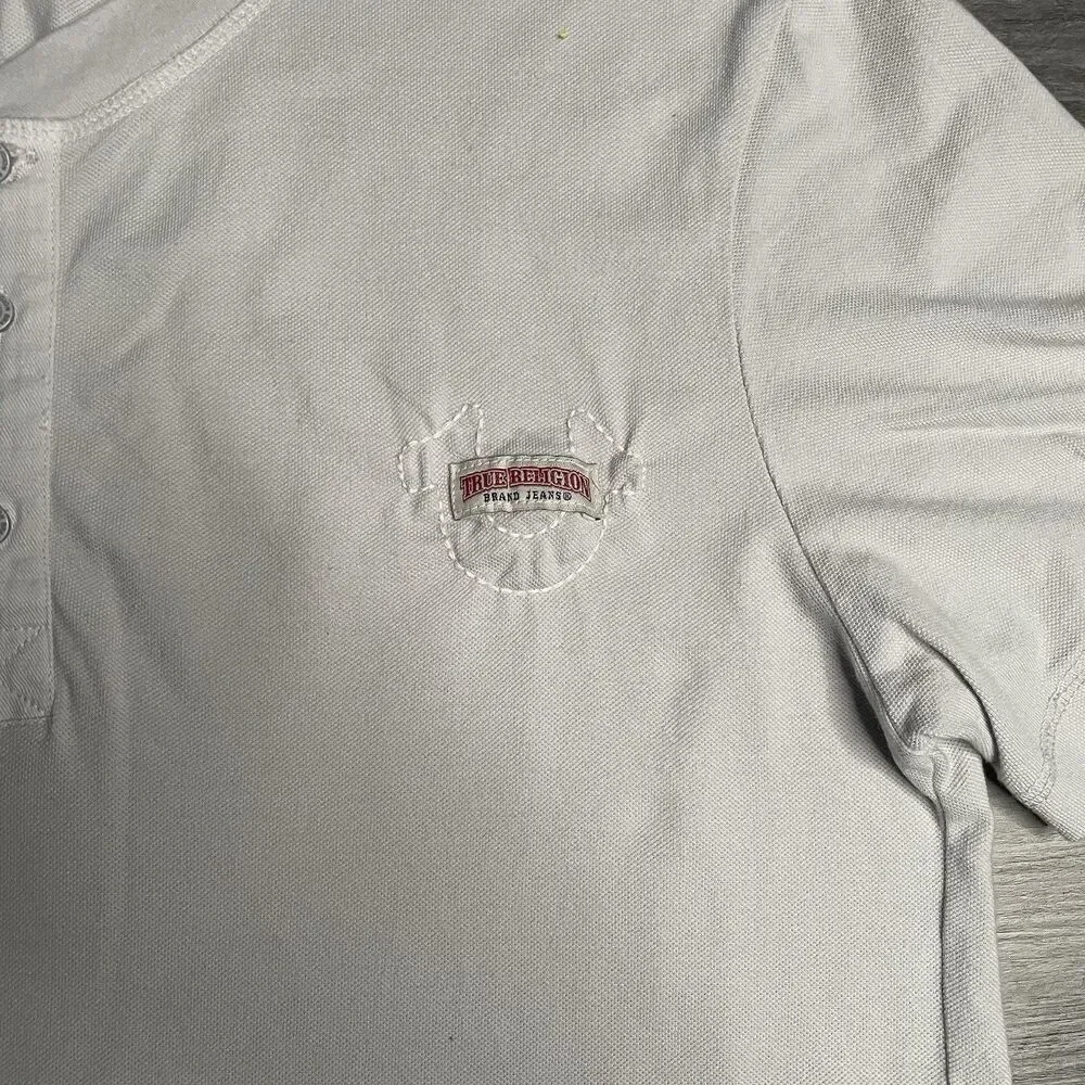 True Religion Men’s SS Pique Mineral Patch Henley White Tee Sz M